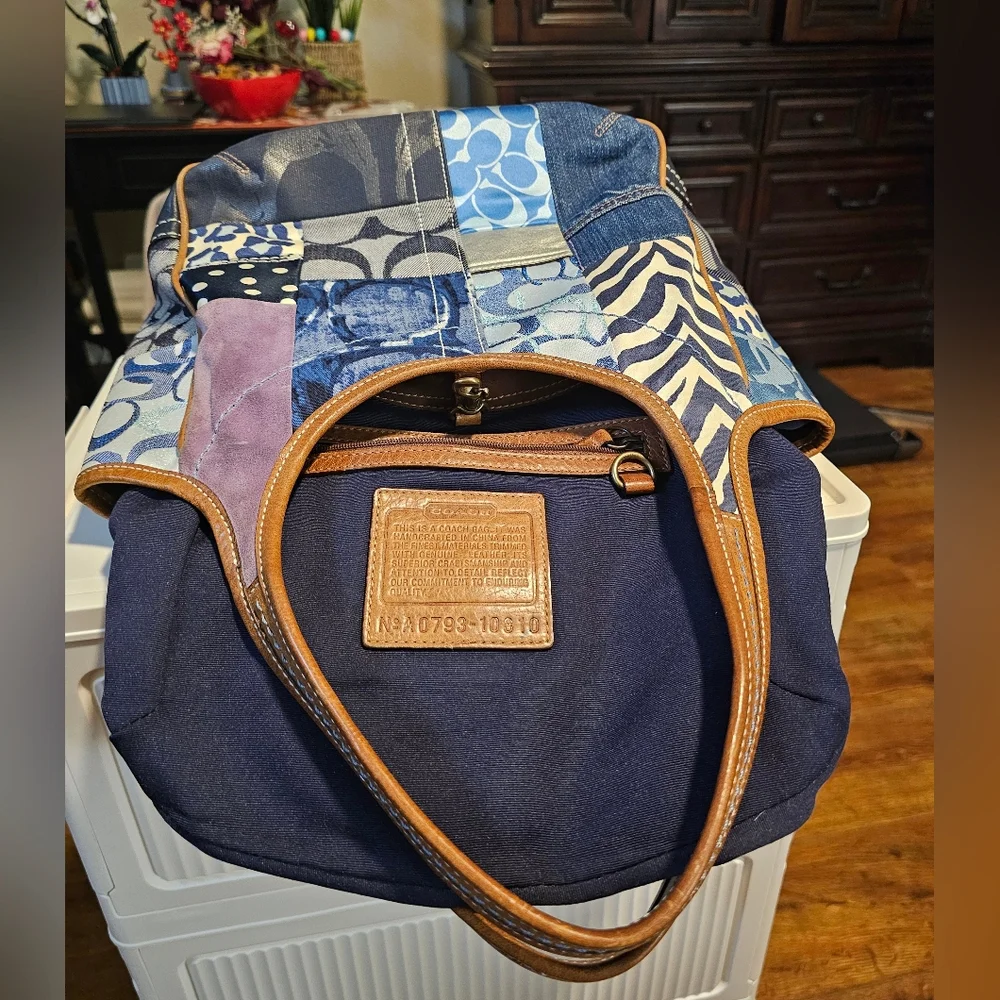 Coach Patchwork Denim and Leather Shoulder Bag - RARE - Picture 6 of 6